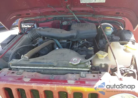 1999 Jeep Wrangler Se from USA, damaged, VIN 1J4FY29PXXP404353